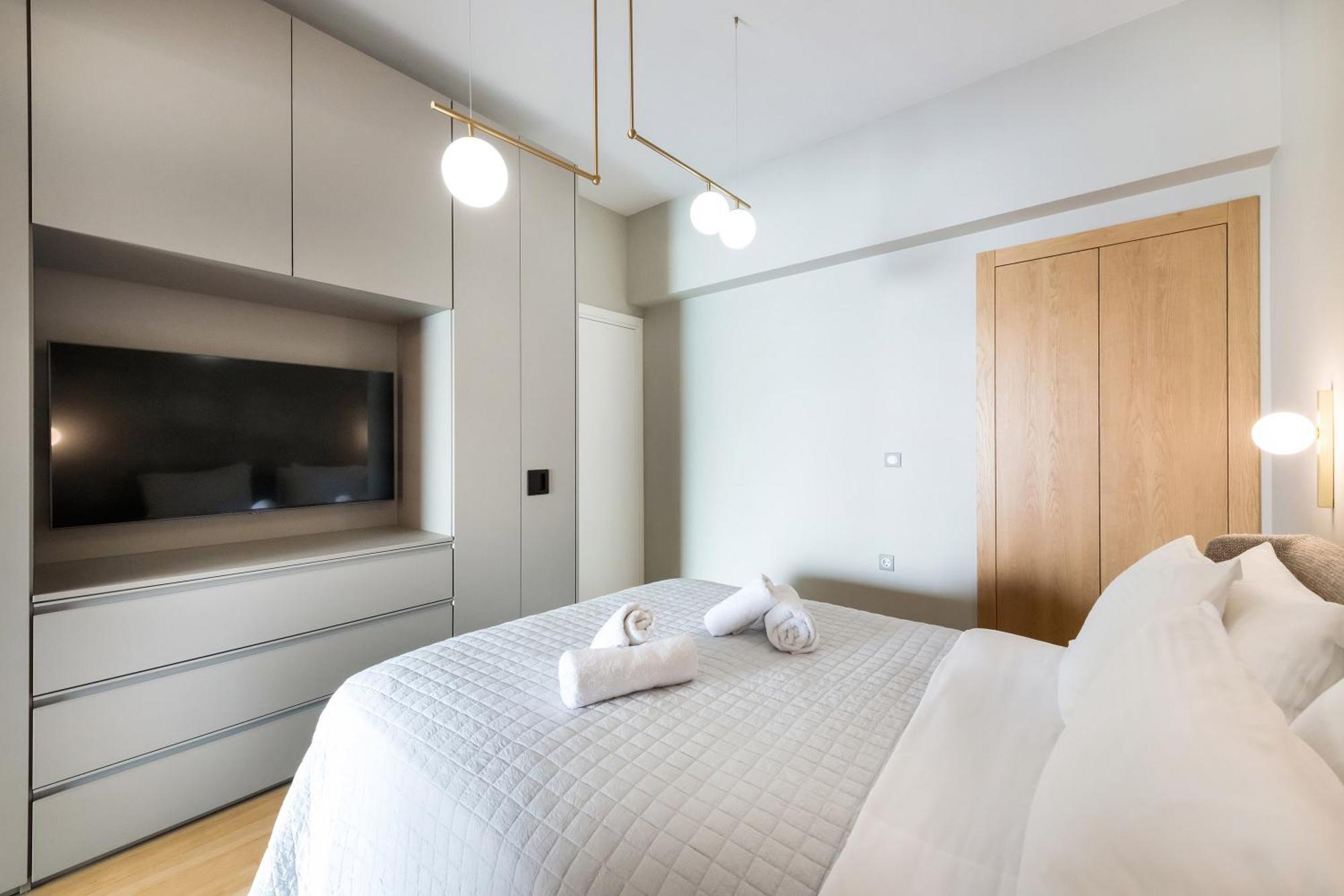 Iconic Salonica Suite Seafront Extérieur photo