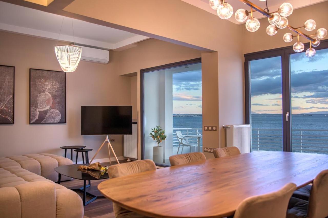 Iconic Salonica Suite Seafront Extérieur photo