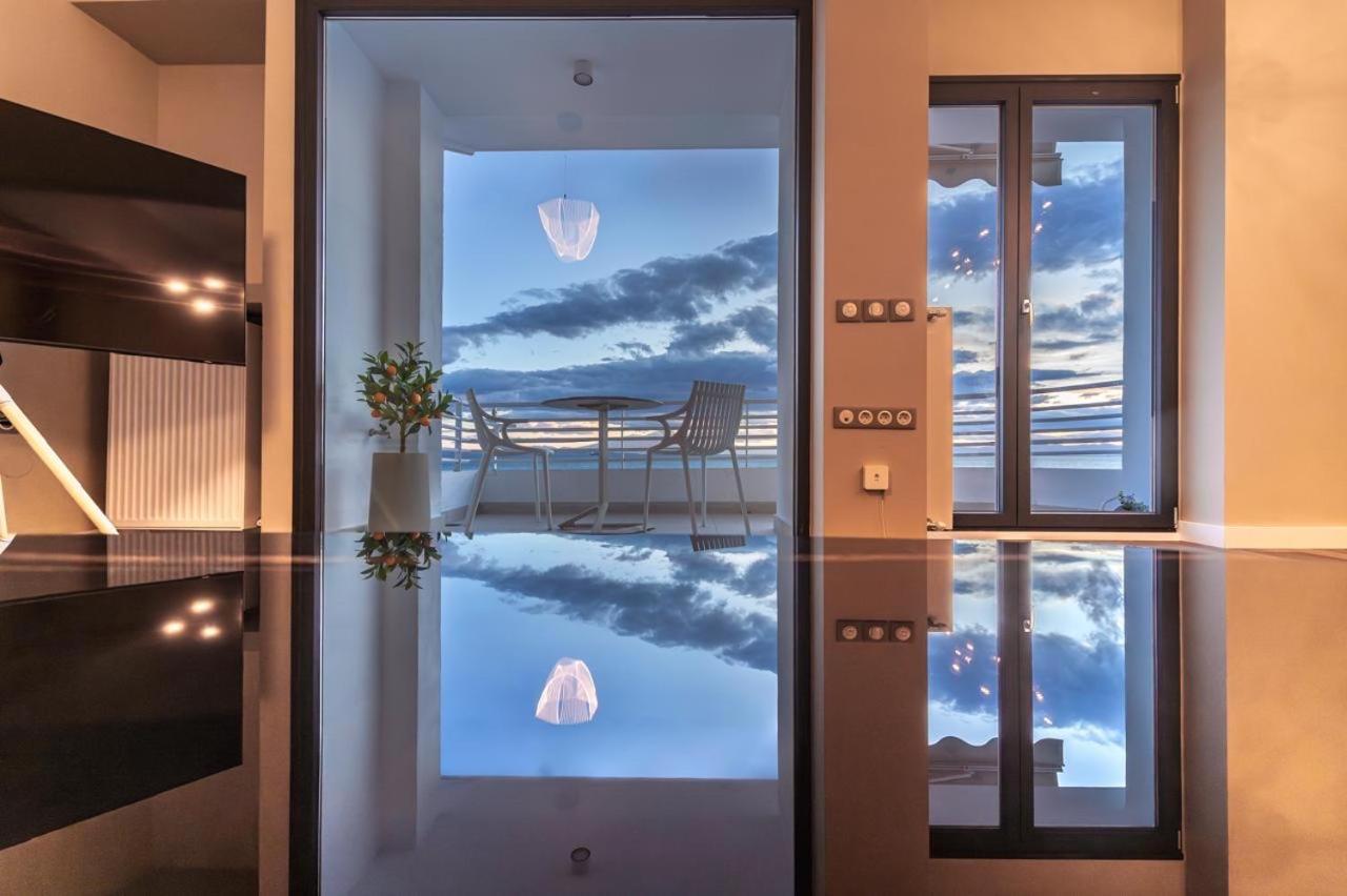 Iconic Salonica Suite Seafront Extérieur photo