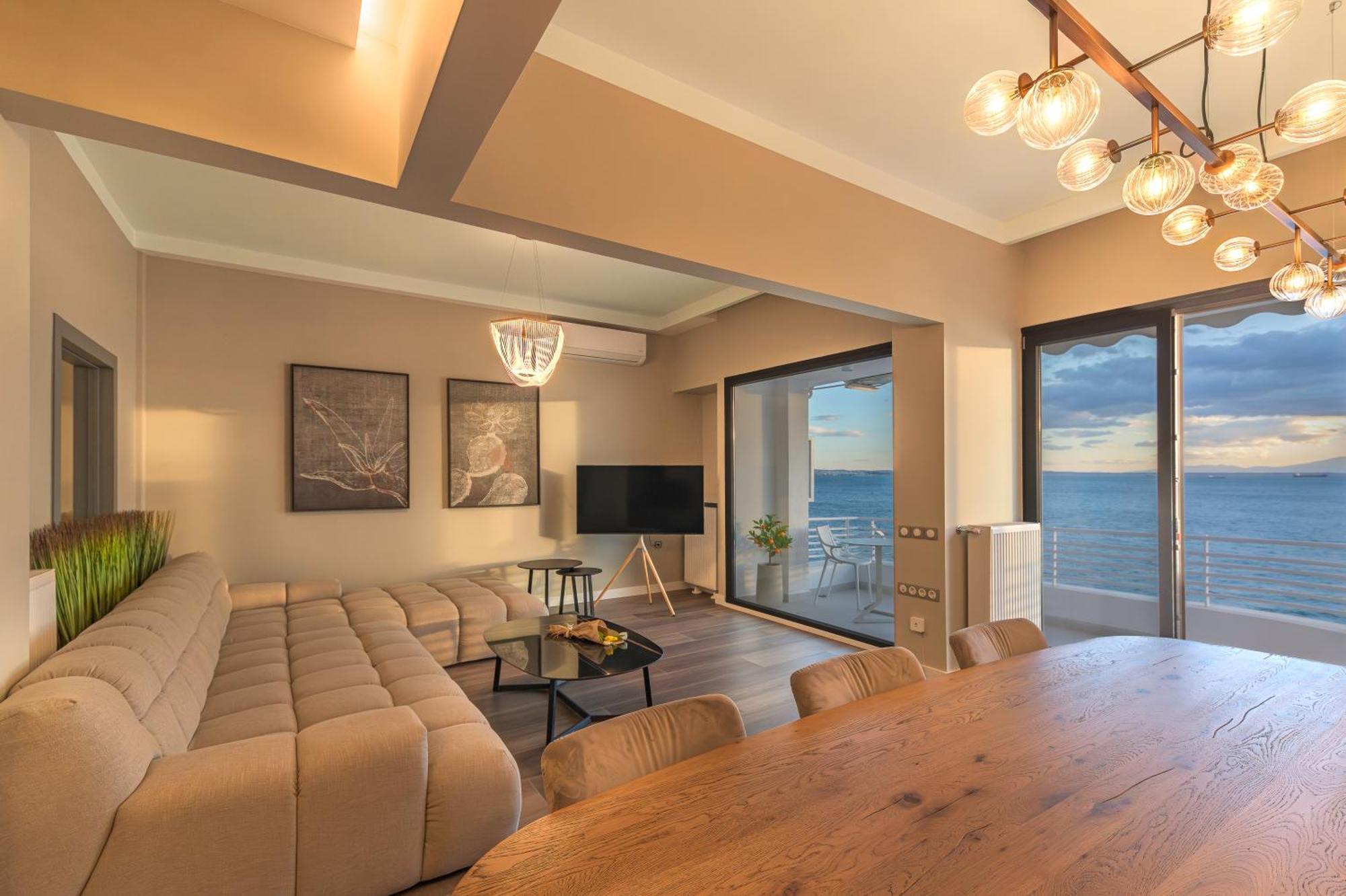 Iconic Salonica Suite Seafront Extérieur photo